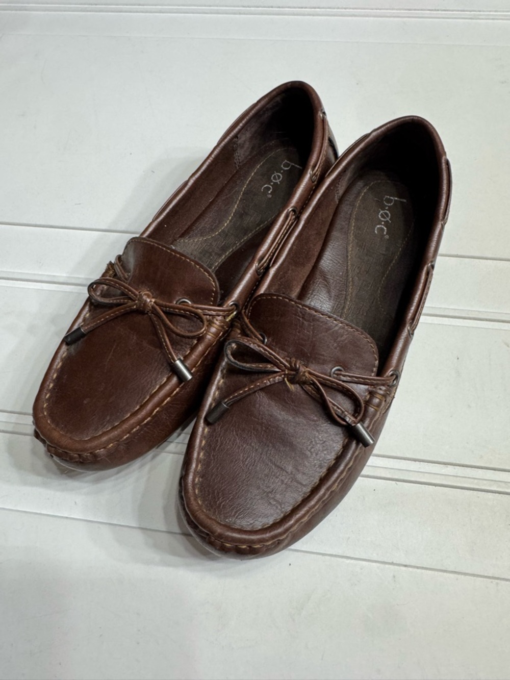 B.O.C. Born Women’s Size 7.5 Faux Leather Brown Boat Shoes Loafers